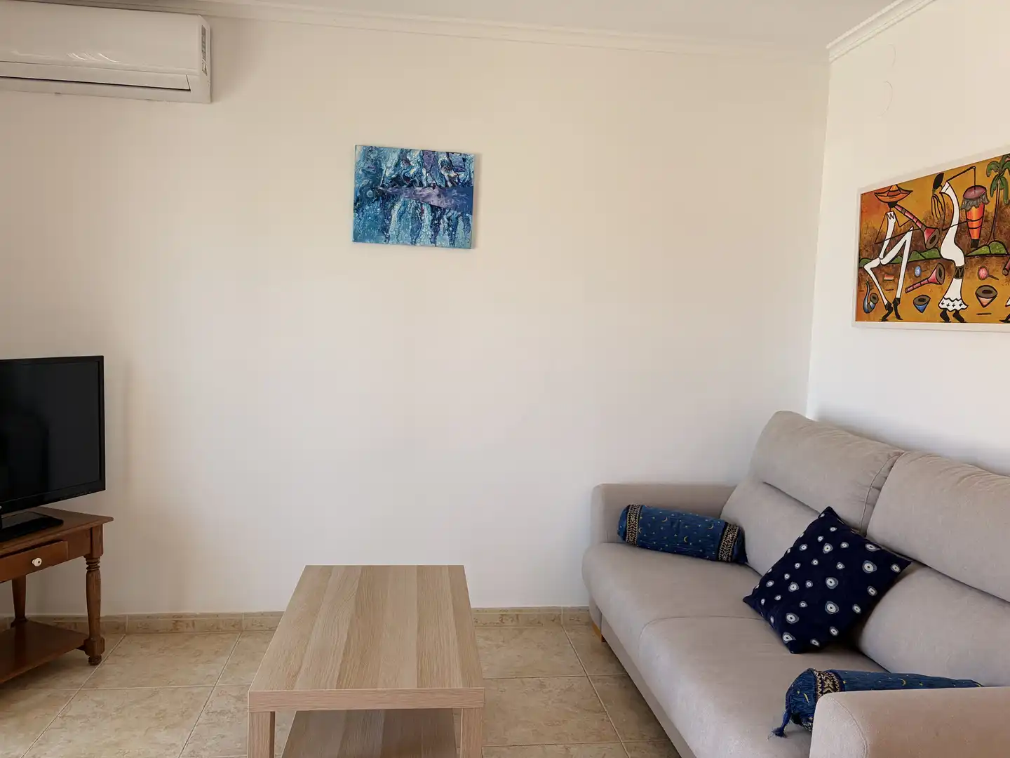 Sala d'estar de Àtic de lloguer en Oliva amb Aire condicionat, Calefacció i Terrassa