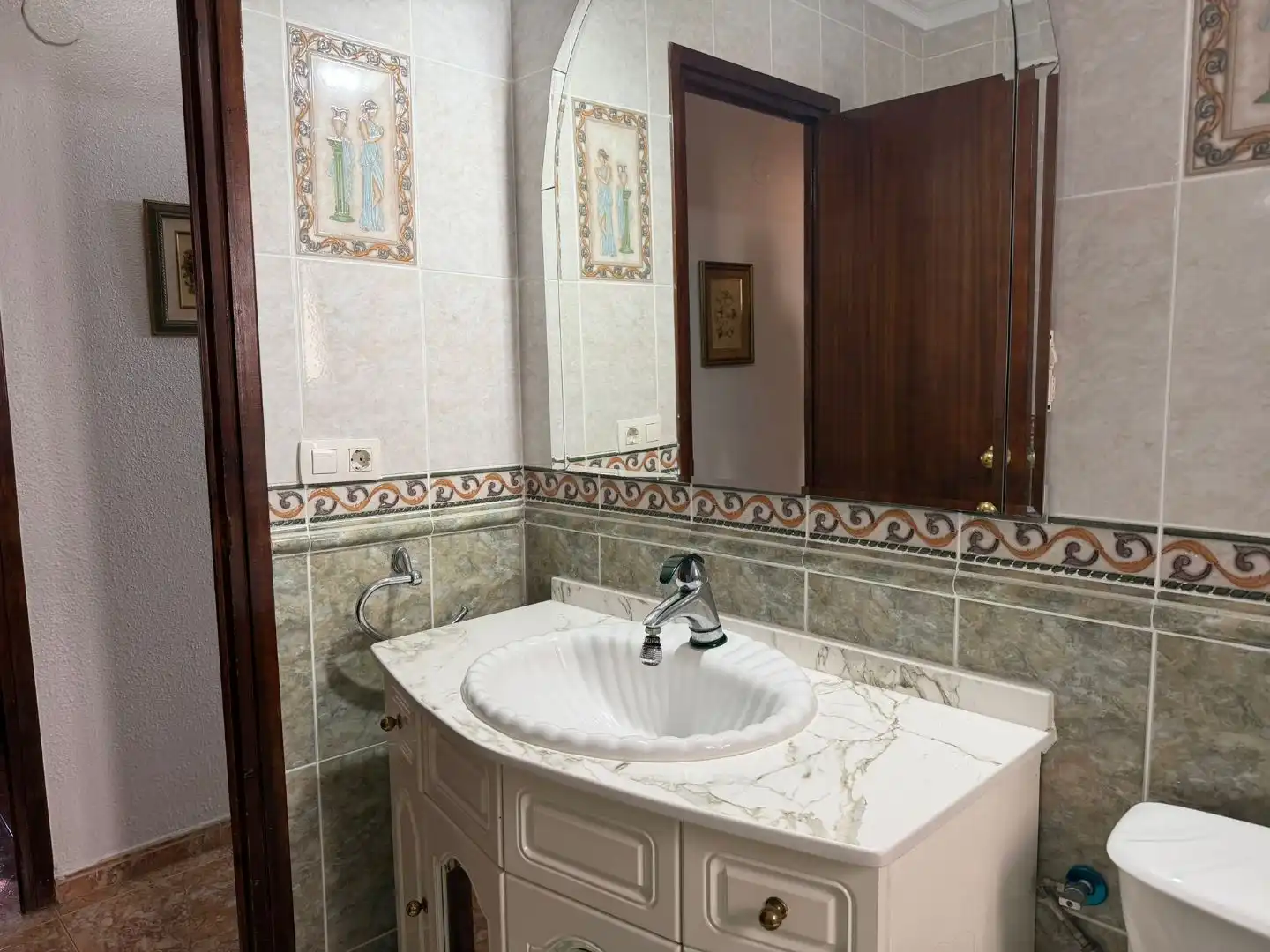 Wohnung zum Verkauf in Carrer de Les Canàries, 6, El Grao Badezimmer von Wohnung zum Verkauf in Castellón de la Plana / Castelló de la Plana mit Klimaanlage und Balkon