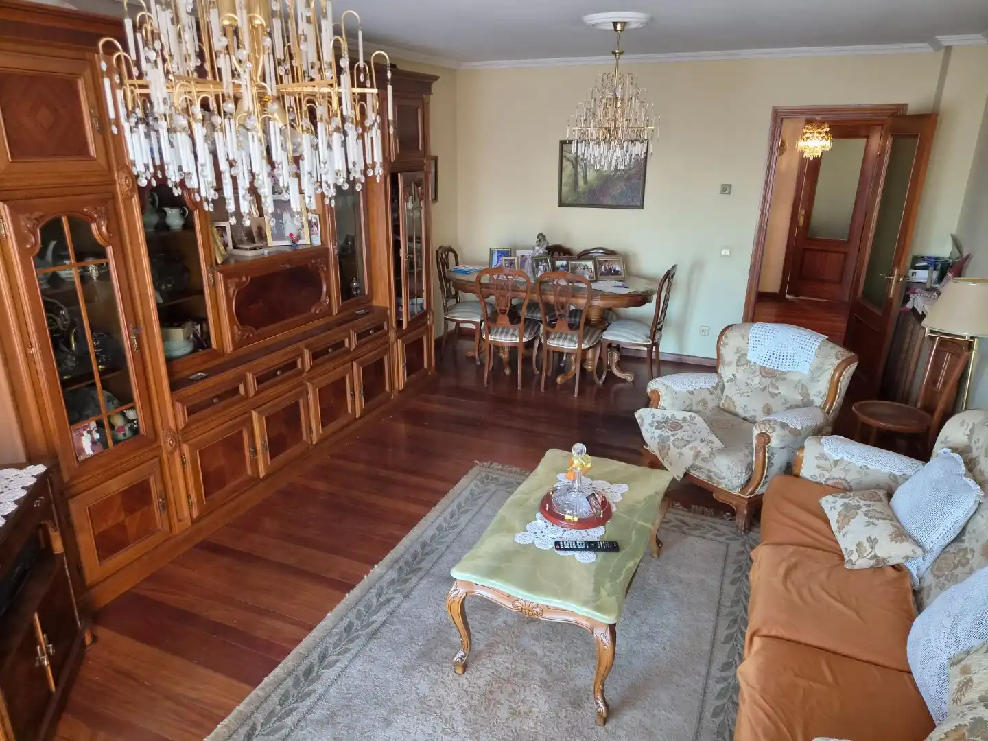 Piso en venta en Calle Moisés de León, 1, El Ejido - Santa Ana Sala de estar de Piso en venta en León Capital con Terraza y Balcón