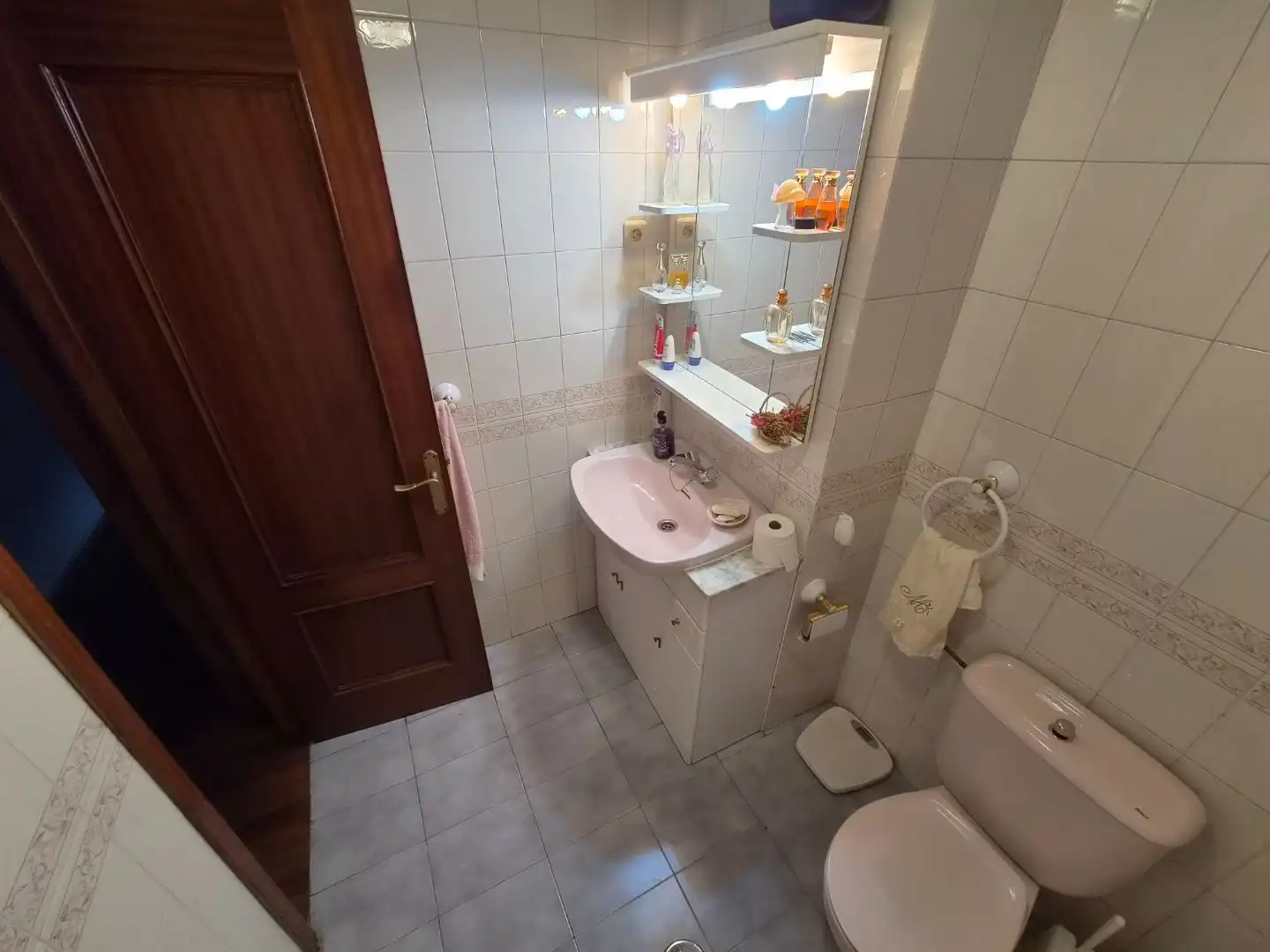 Piso en venta en Calle Moisés de León, 1, El Ejido - Santa Ana Baño de Piso en venta en León Capital con Terraza y Balcón