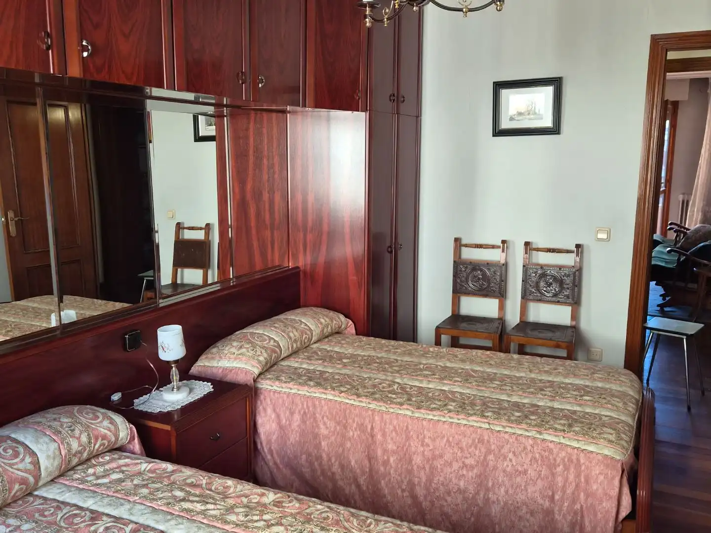 Piso en venta en Calle Moisés de León, 1, El Ejido - Santa Ana Habitación de Piso en venta en León Capital con Terraza y Balcón