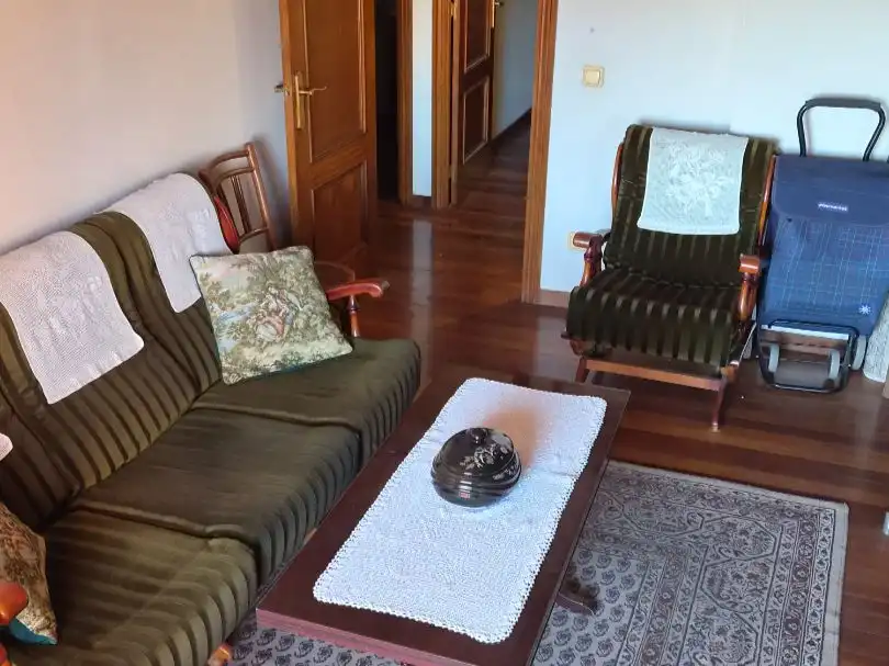 Piso en venta en Calle Moisés de León, 1, El Ejido - Santa Ana Sala de estar de Piso en venta en León Capital con Terraza y Balcón