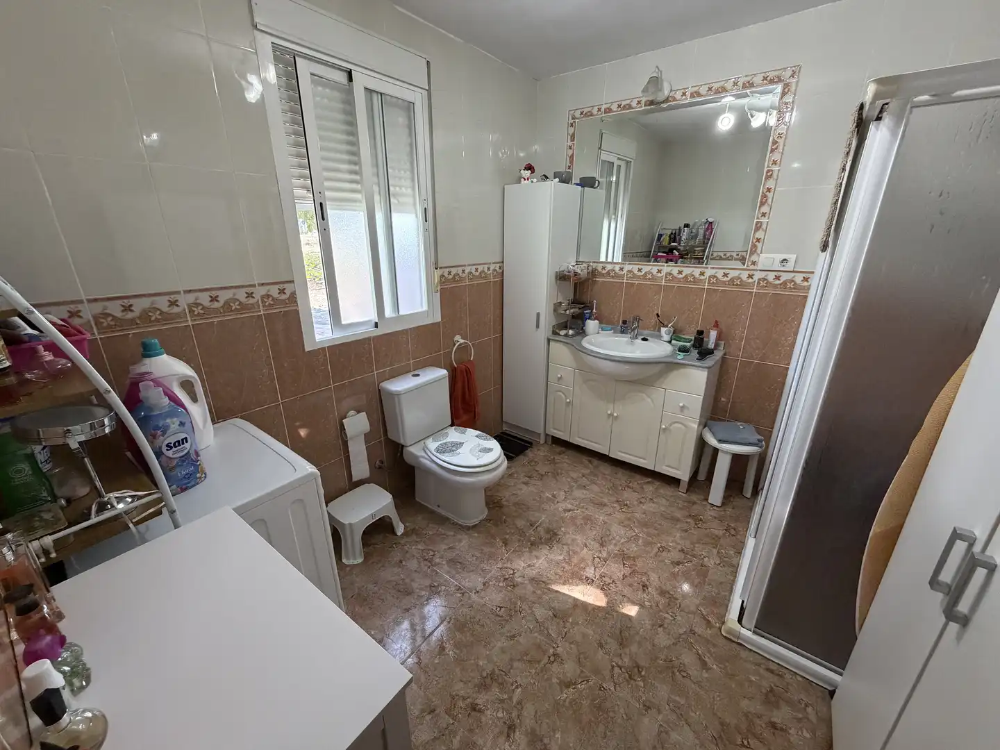 Casa o xalet en venda a Calle Julio Romero de Torres, La Granjuela Bany de Casa o xalet en venda en La Granjuela amb Aire condicionat, Calefacció i Jardí privat
