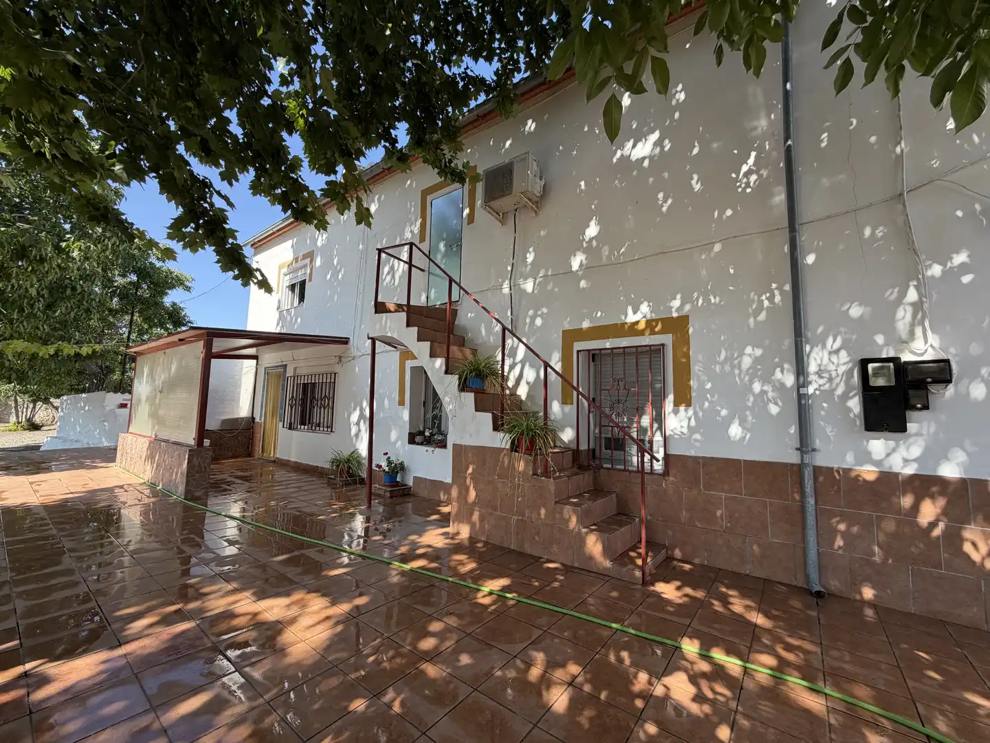 Casa o xalet en venda a Calle Julio Romero de Torres, La Granjuela Vista exterior de Casa o xalet en venda en La Granjuela amb Aire condicionat, Calefacció i Jardí privat