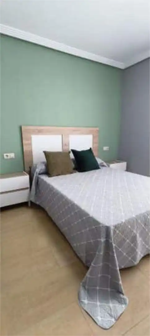 Habitación de Piso de alquiler en Baeza con Calefacción, Terraza y Amueblado