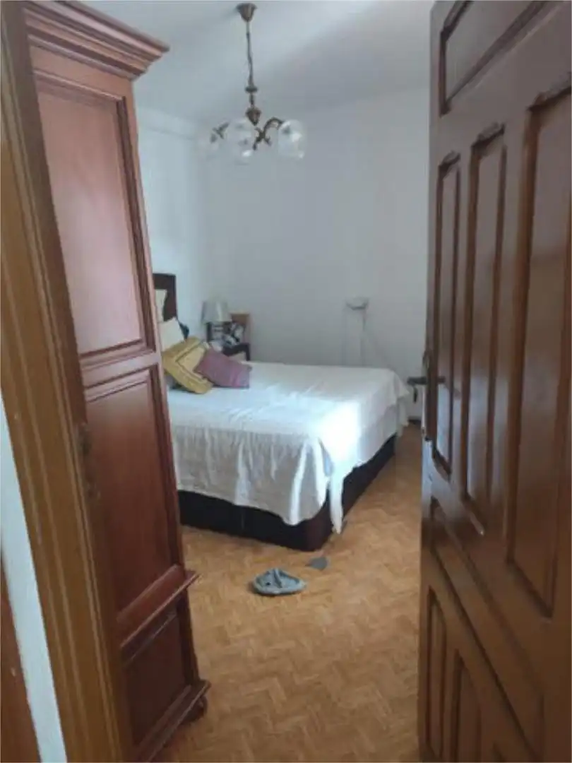 Dormitori de Casa o xalet en venda en Palacios de la Valduerna amb Calefacció, Traster i Moblat