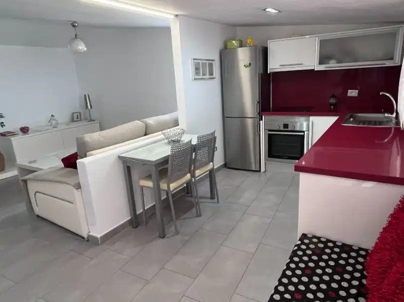 Cocina de Apartamento de alquiler en Valsequillo de Gran Canaria con Terraza, Trastero y Amueblado