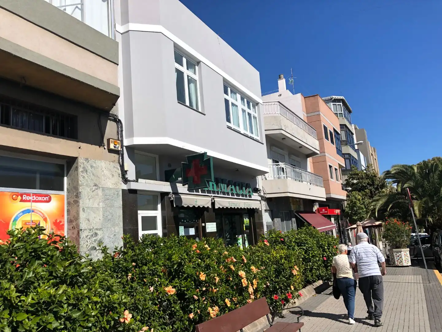 Vista exterior de Piso de alquiler en Las Palmas de Gran Canaria con Amueblado y Balcón