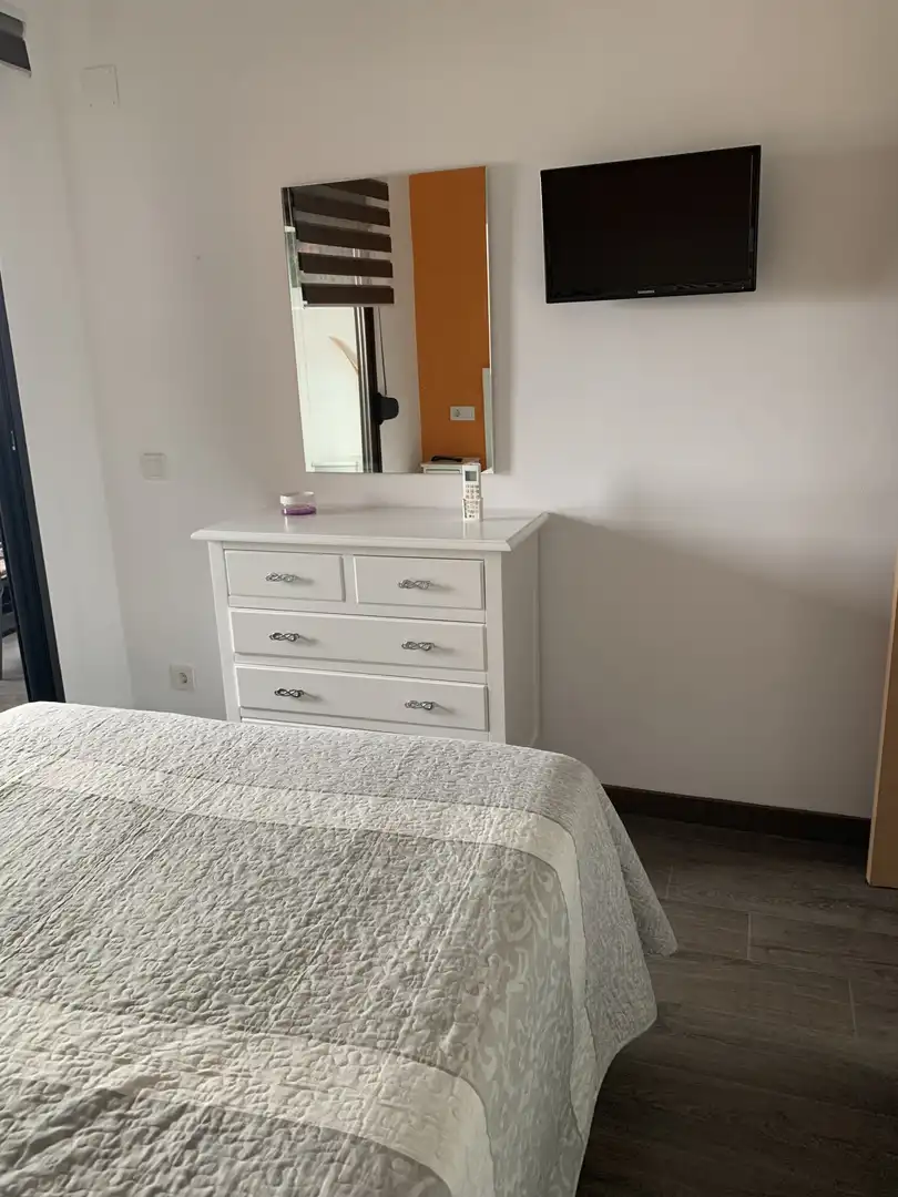 Piso de alquiler en Calle la Pipa, 1, Juzgados - Plaza de Toros Habitación de Piso de alquiler en Benidorm con Aire acondicionado, Calefacción y Jardín privado