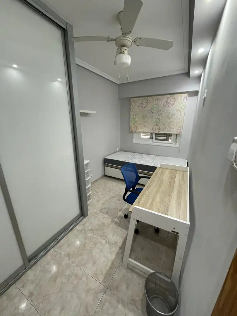 Piso de alquiler en Calle Trajano, 13, Centro