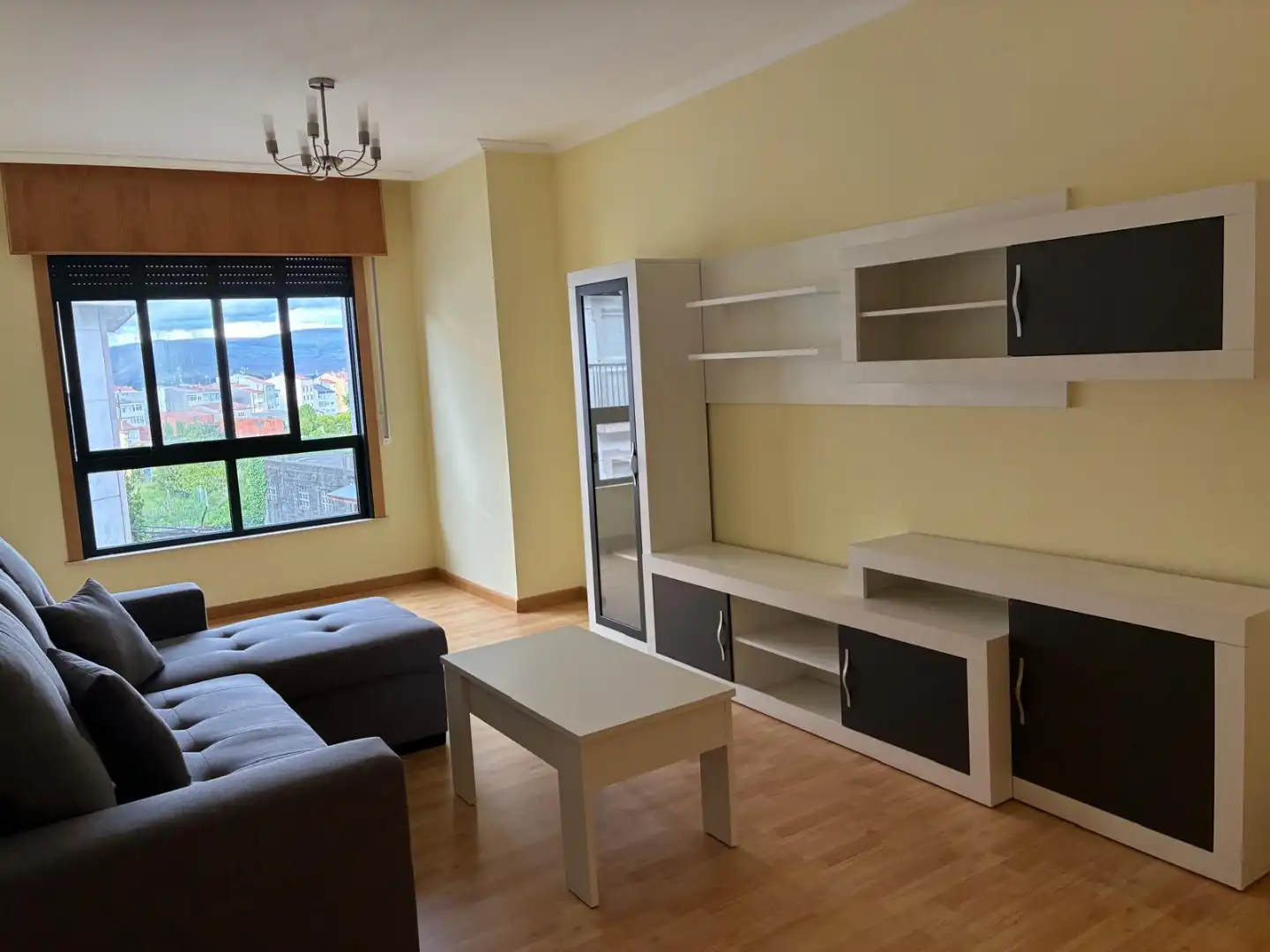 Flat for rent in Rúa Gaiteiros os Garceiras, 4, Melide Living room of Flat for rent in Melide with Heating, Parquet flooring and Storage room