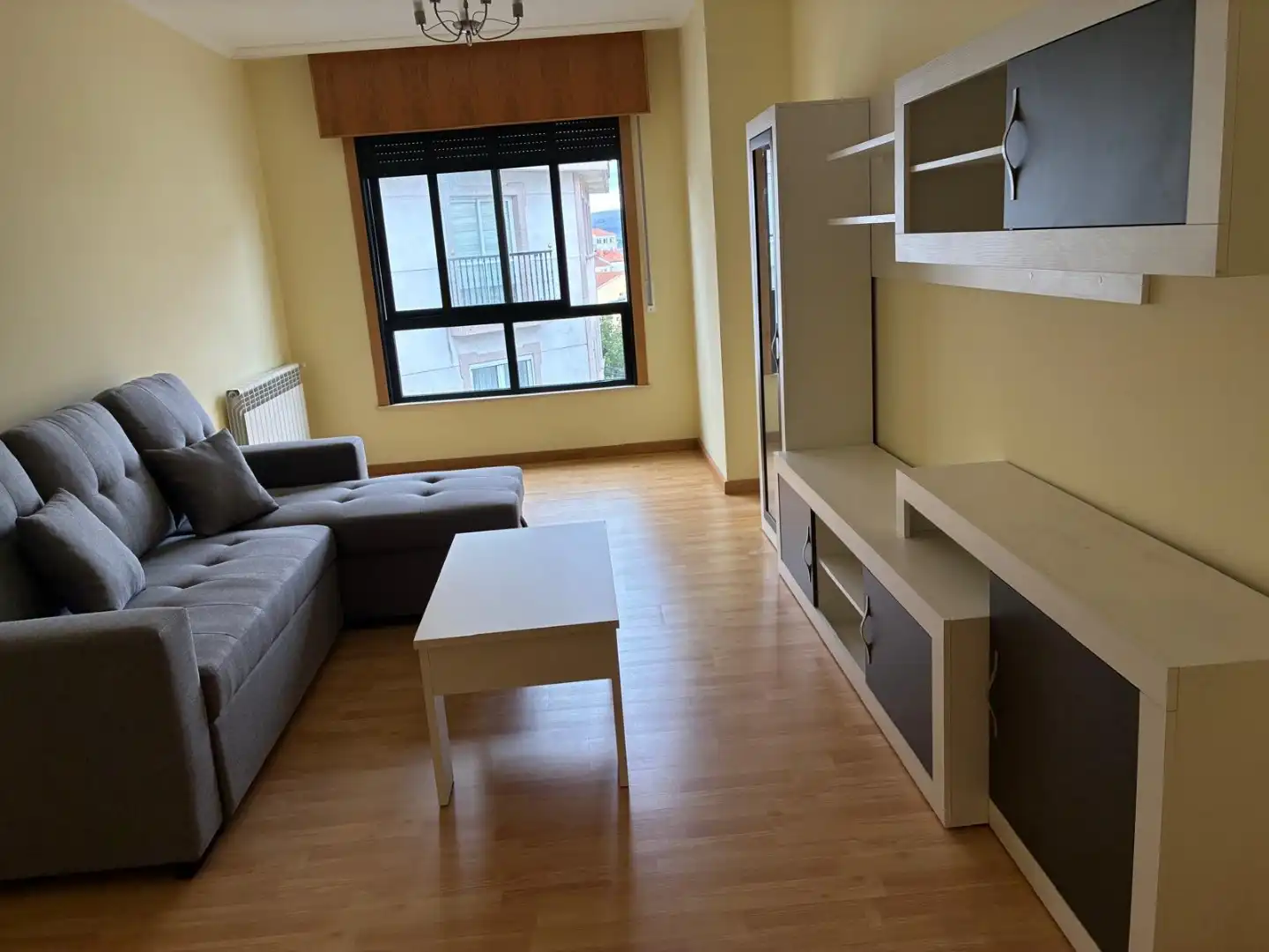Flat for rent in Rúa Gaiteiros os Garceiras, 4, Melide Living room of Flat for rent in Melide with Heating, Parquet flooring and Storage room