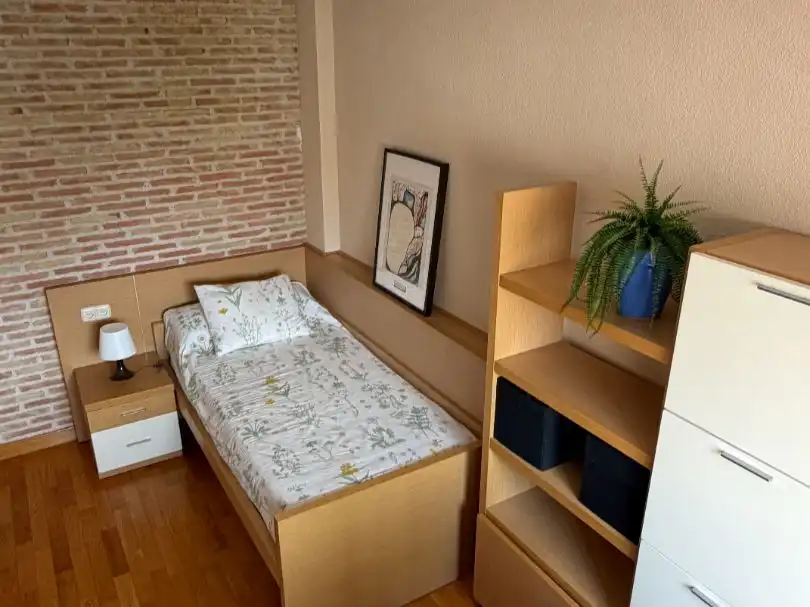 Room in Calle Jardines, 2, El Puntal Room in Calle Jardines, 2, El Puntal