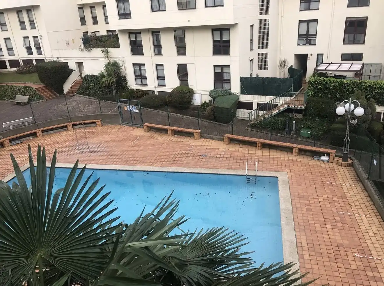 Piso en venta en Avenida Pasaxe, 32, Eirís Piscina de Piso en venta en A Coruña Capital con Parquet, Terraza y Amueblado