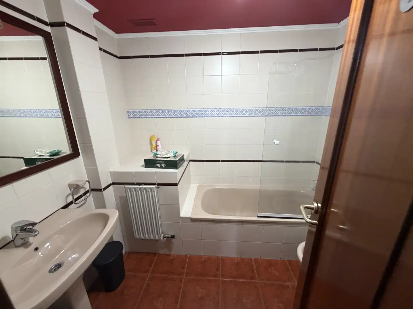 Piso en venta en Avenida Pasaxe, 32, Eirís Baño de Piso en venta en A Coruña Capital con Parquet, Terraza y Amueblado
