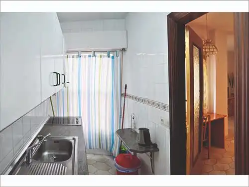 Pis de lloguer a Calle Darro del Boquerón, 5, Centro - Sagrario Cuina de Pis de lloguer en Granada amb Calefacció i Moblat