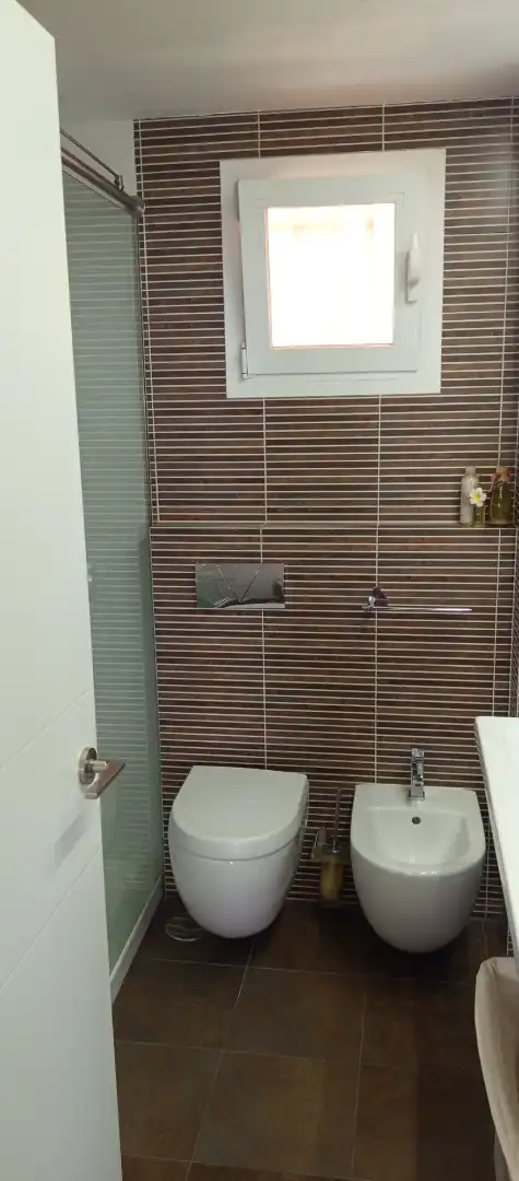 Flat for rent in Avinguda de la Costa Blanca, 114, Cabo de las Huertas Bathroom of Flat for rent in Alicante / Alacant