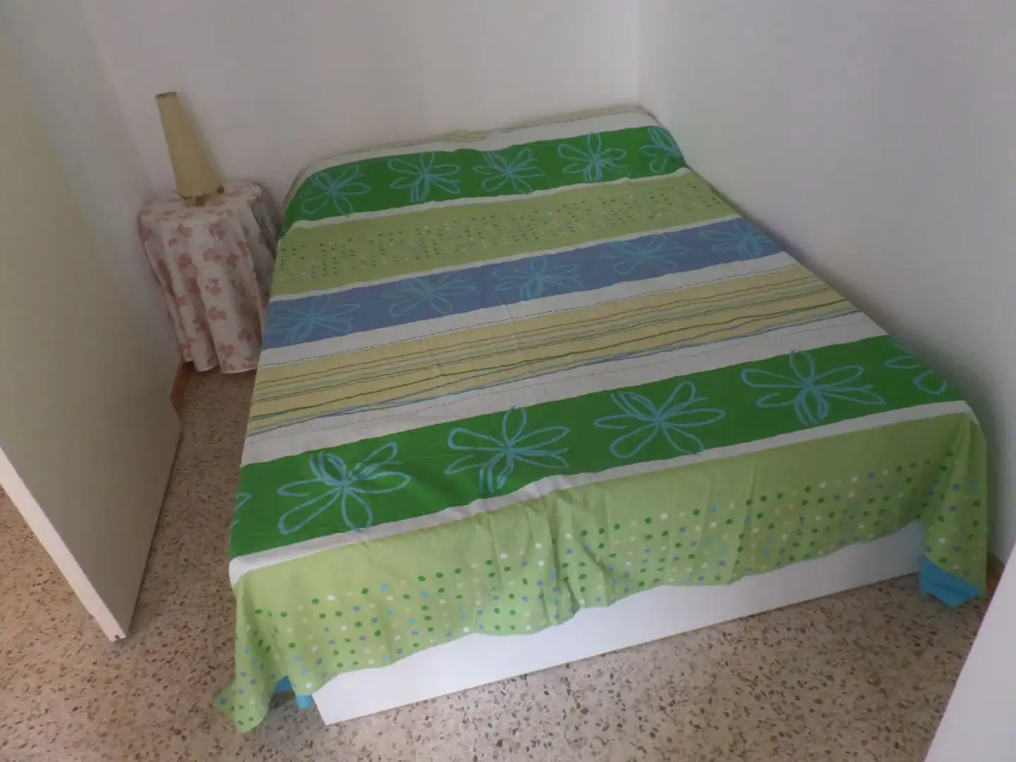 Flat for sale in Calle Duque de Medinaceli, 27, Centro - Casco Histórico Bedroom of Flat for sale in San Lorenzo de El Escorial with Furnished and Balcony