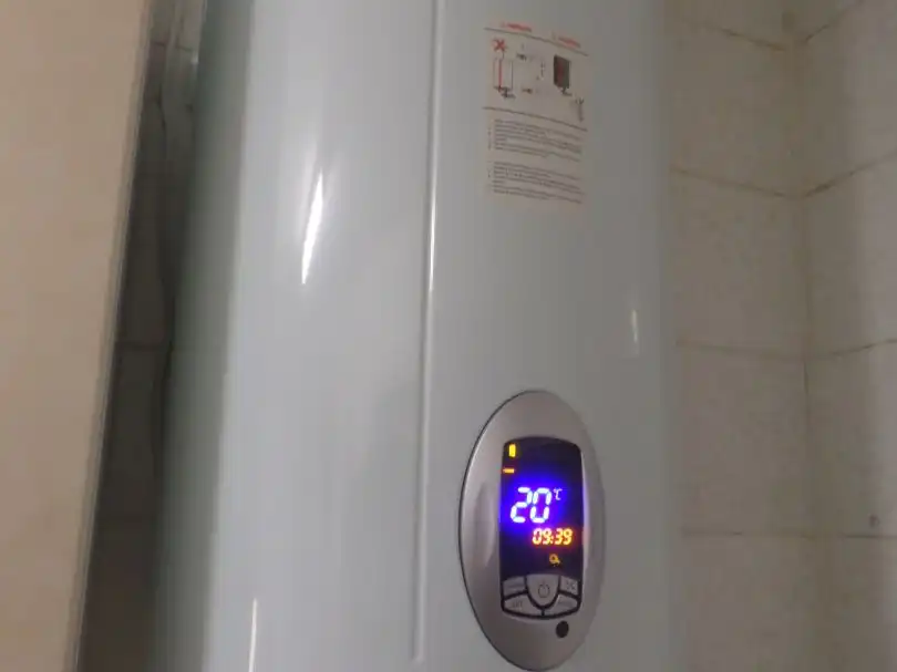 Flat for sale in Calle Duque de Medinaceli, 27, Centro - Casco Histórico Bathroom of Flat for sale in San Lorenzo de El Escorial with Furnished and Balcony