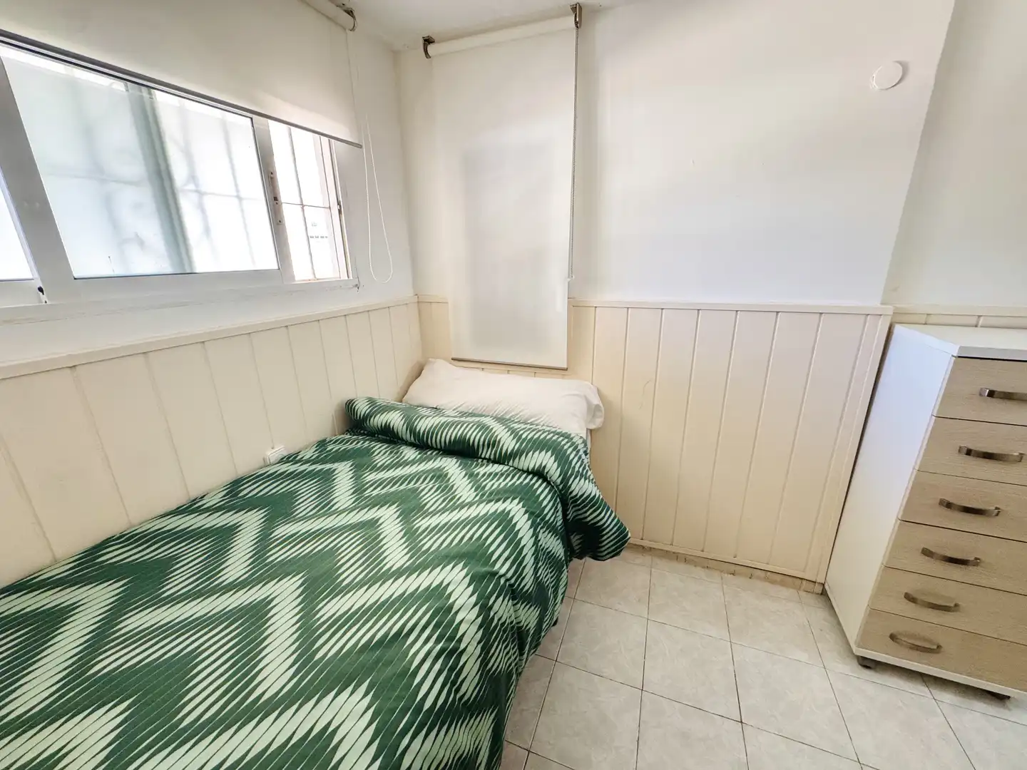 Zimmer in Avenida Benidorm, 16, Playa de San Juan