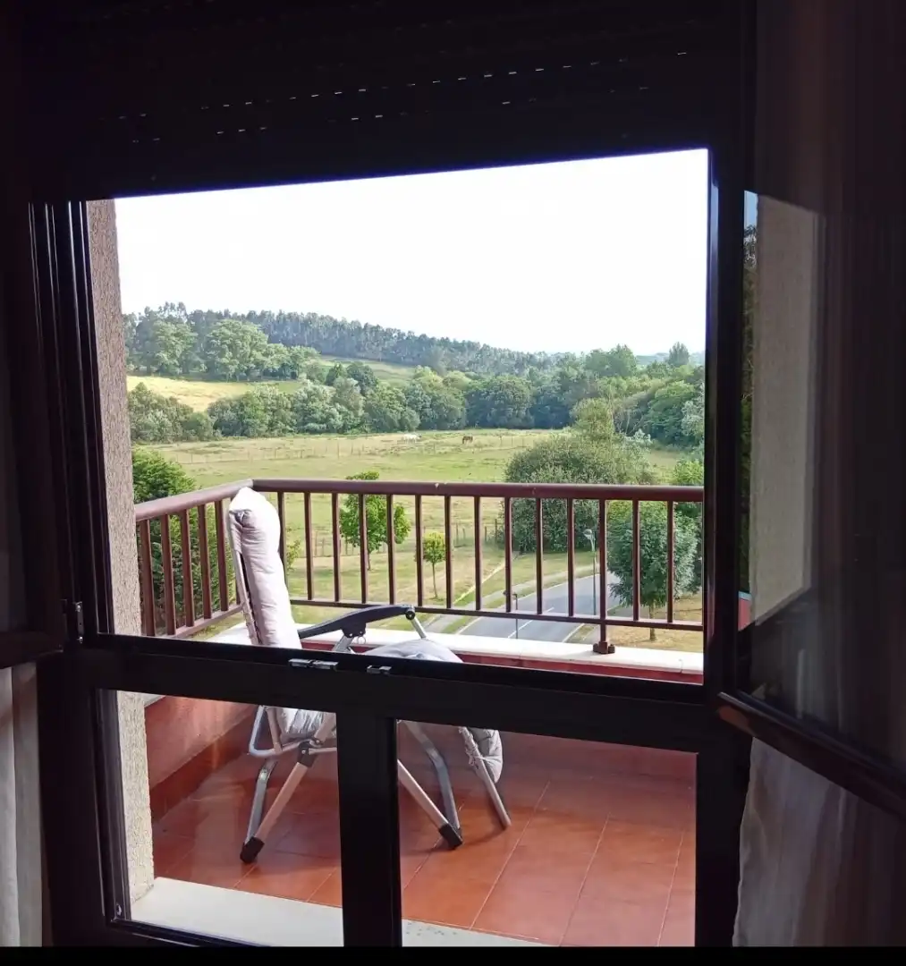 Piso en venta en Calle Los Magnolios, 26, Llanera Terraza de Piso en venta en Llanera con Terraza y Balcón