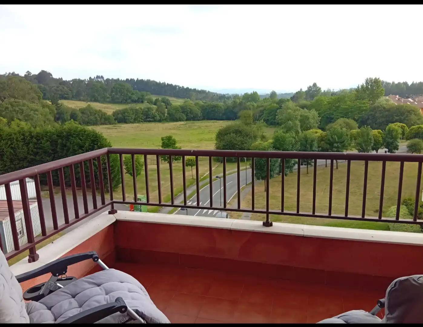 Piso en venta en Calle Los Magnolios, 26, Llanera Terraza de Piso en venta en Llanera con Terraza y Balcón