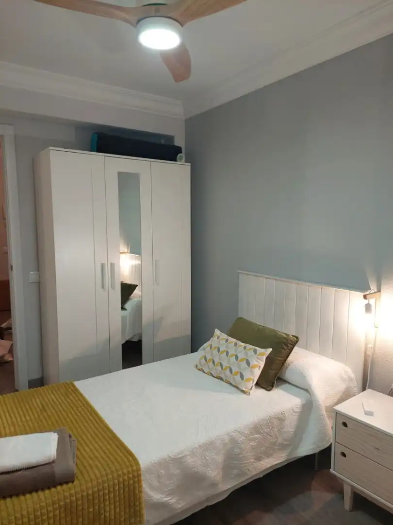 Habitación de Piso de alquiler en Madrid con Aire acondicionado, Calefacción y Parquet