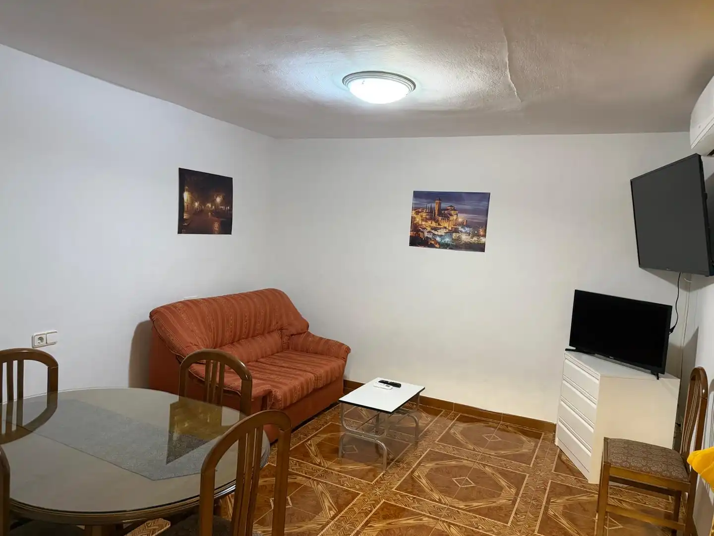 Sala de estar de Casa adosada en venta en Quesada con Aire acondicionado y Balcón