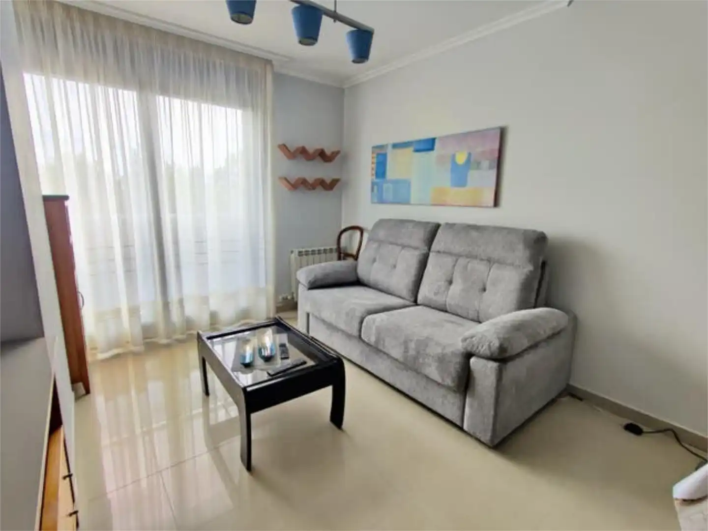 Apartamento de alquiler en A Illa de Arousa Sala de estar de Apartamento de alquiler en A Illa de Arousa con Piscina y Amueblado