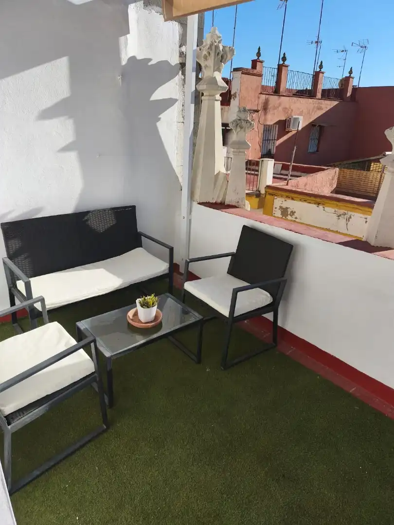 Terrassa de Àtic de lloguer en Sevilla amb Aire condicionat, Calefacció i Jardí privat