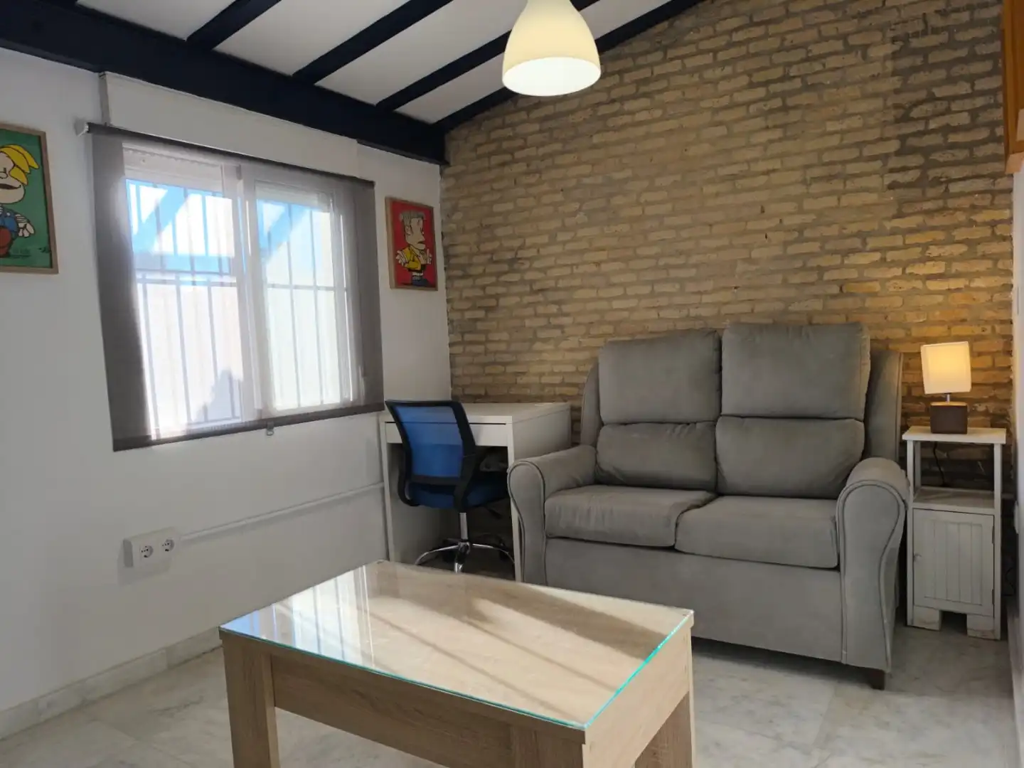 Sala d'estar de Àtic de lloguer en Sevilla amb Aire condicionat, Calefacció i Jardí privat