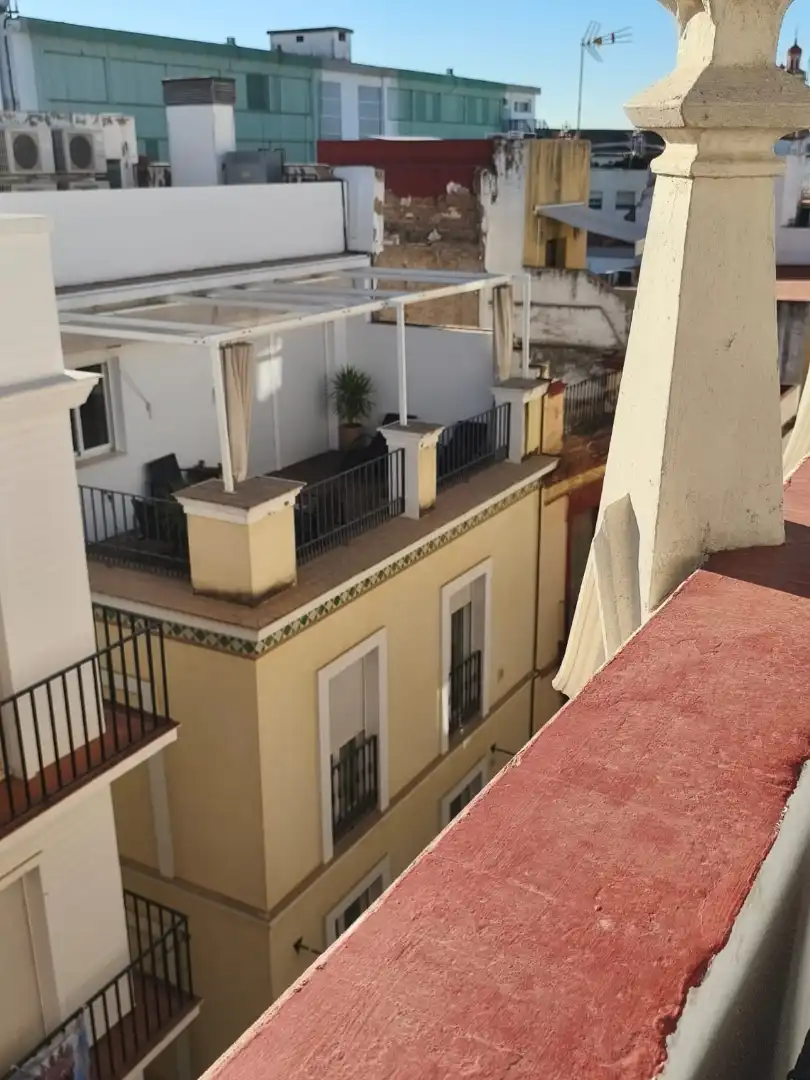 Terrassa de Àtic de lloguer en Sevilla amb Aire condicionat, Calefacció i Jardí privat