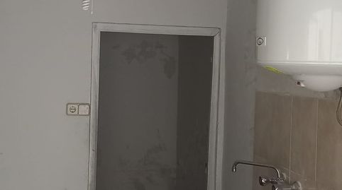 Foto 3 de Planta baixa en venda a Calle de Los Caldereros, 24, Colmenar de Oreja, Madrid