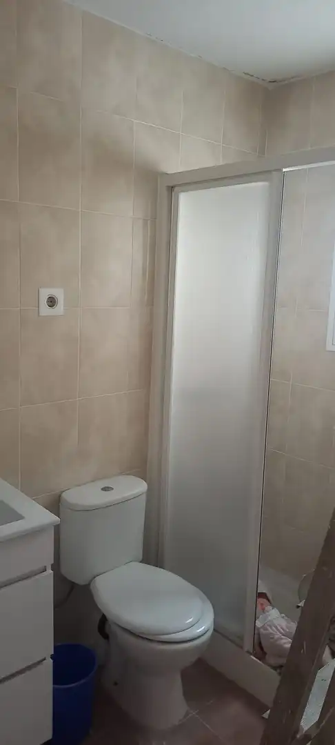 Bany de Planta baixa en venda en Colmenar de Oreja amb Jardí privat, Traster i Moblat