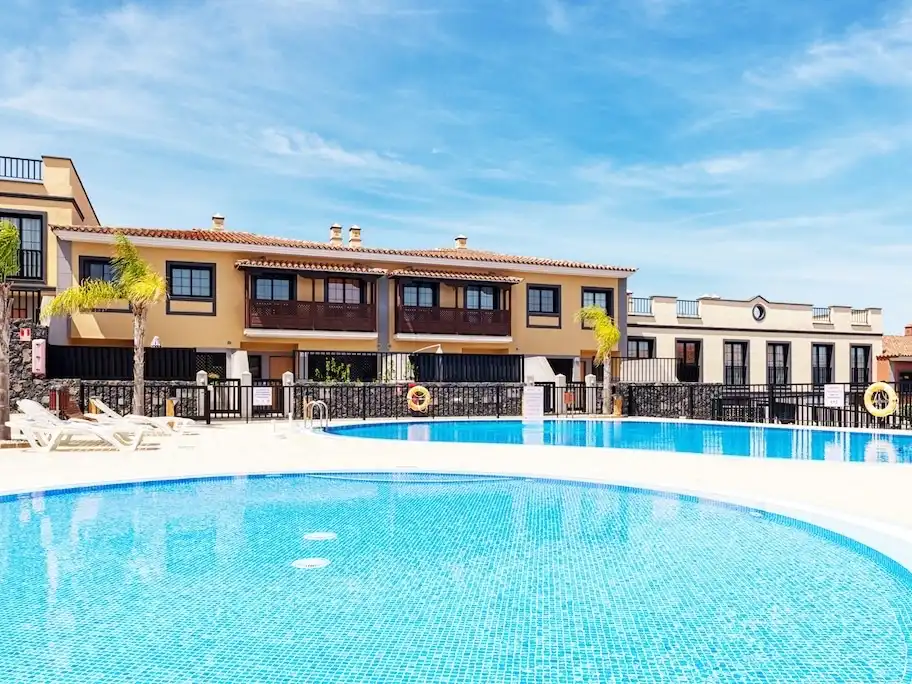 Piscina de Casa adosada de alquiler en Santa Úrsula con Jardín privado, Terraza y Trastero