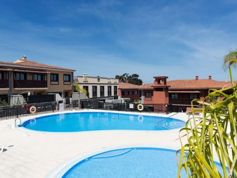 Piscina de Casa adosada de alquiler en Santa Úrsula con Jardín privado, Terraza y Trastero