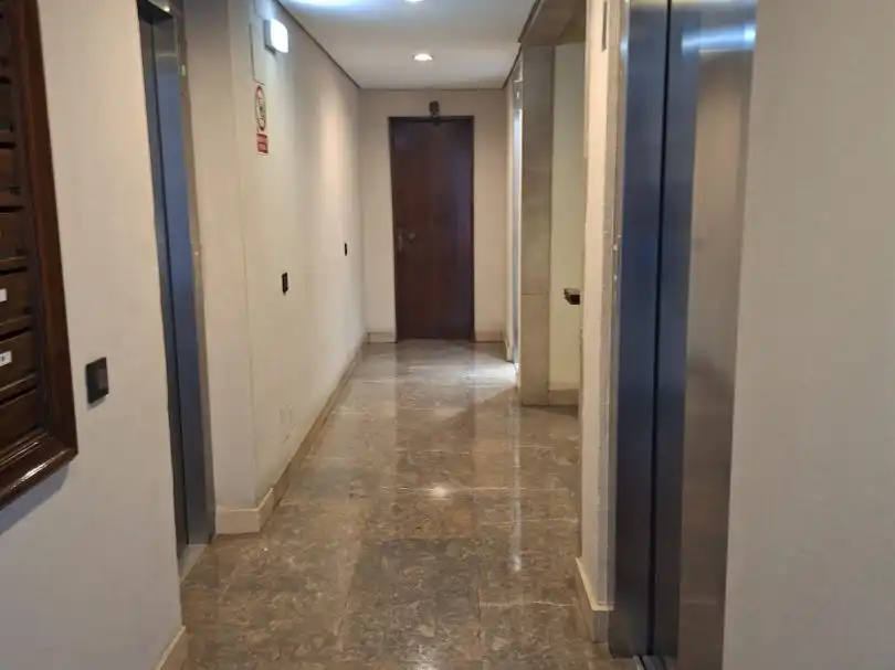 Piso en venta en Gijón  con Calefacción, Parquet y Terraza