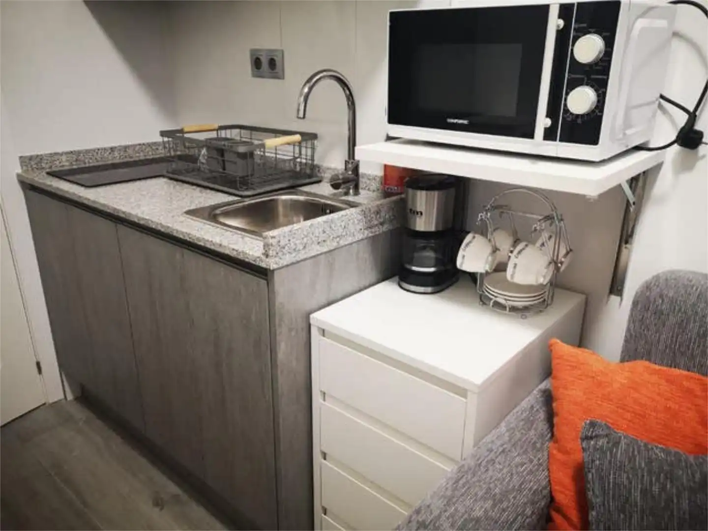 Kitchen of Study for rent in Sevilla  with Furnished