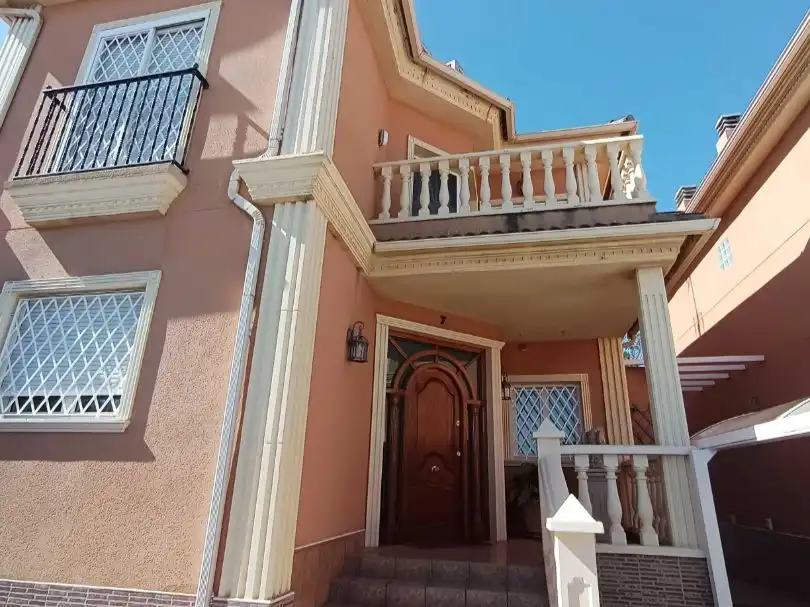 Casa o xalet en venda a Calle Moraira, 7, La Portalada Casa o xalet en venda a Calle Moraira, 7, La Portalada