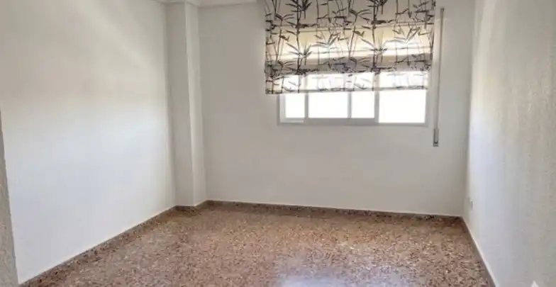 Pis en venda a Carrer Velazquez, 5, Sant Antoni Dormitori de Pis en venda en Cullera amb Terrassa, Piscina i Balcó