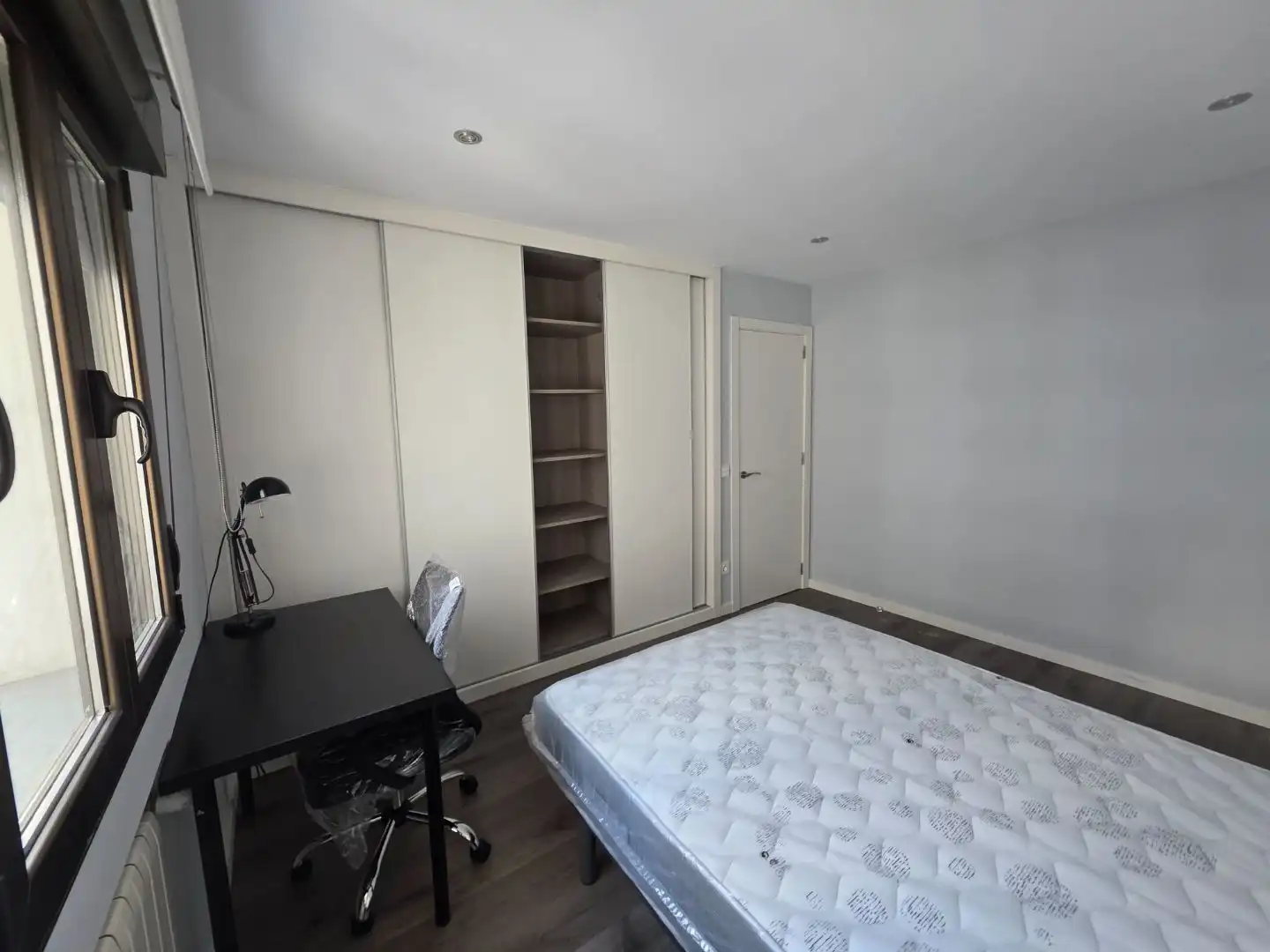 Piso de alquiler en Calle González Besada, 23, Auditorio - Seminario - Parque de Invierno Habitación de Piso de alquiler en Oviedo con Calefacción, Amueblado y Videoportero