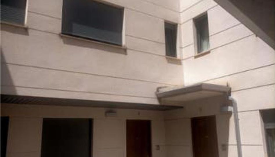 Flat for rent in La Encarnación, Ávila Capital - image 1 Photo 1 of Flat for rent in La Encarnación, Ávila Capital