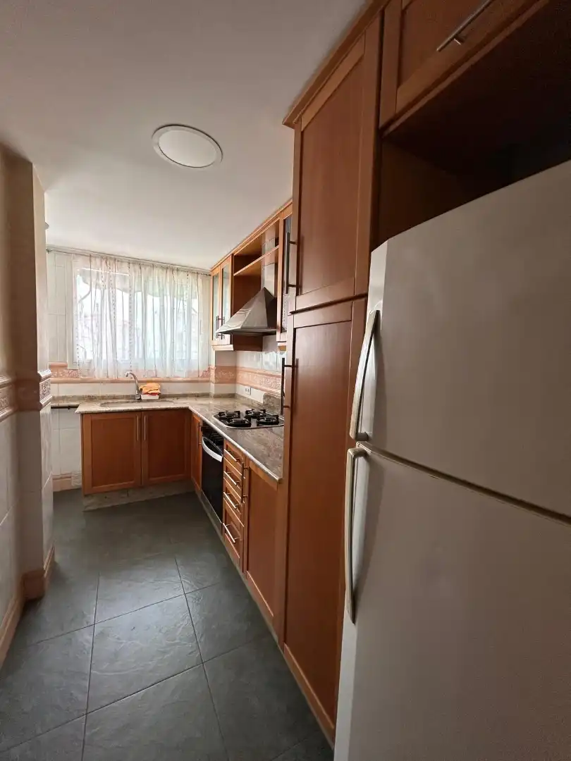 Cocina de Piso para compartir en Valencia con Aire acondicionado, Amueblado y Horno