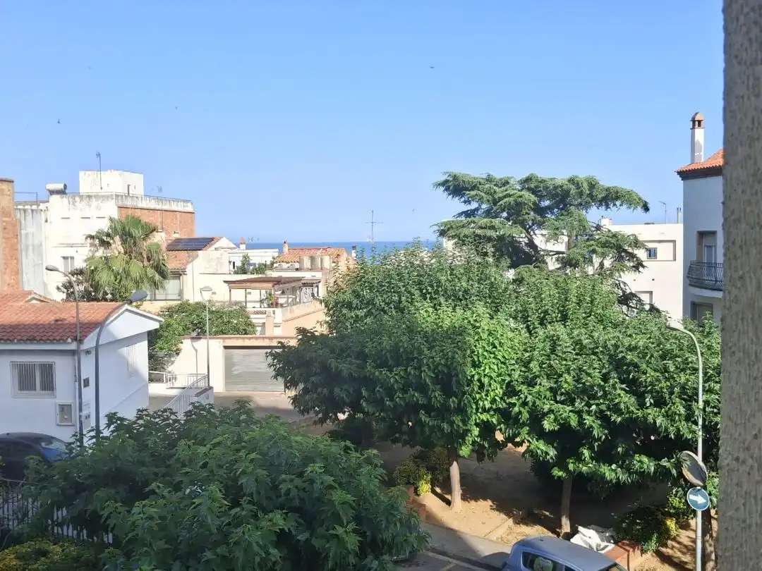 Wohnung zum Verkauf in Carrer Santa Victoria, 7, Centre Außenansicht von Wohnung zum Verkauf in Sant Pol de Mar mit Terrasse und Schwimmbad