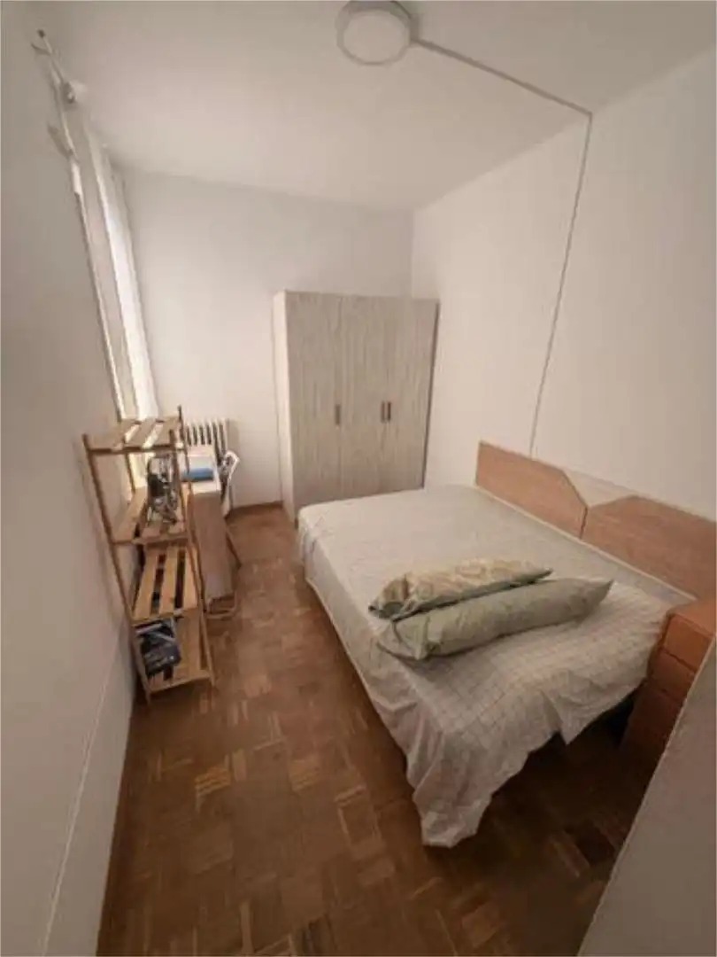Habitación de Piso de alquiler en Lleida con Calefacción, Terraza y Trastero