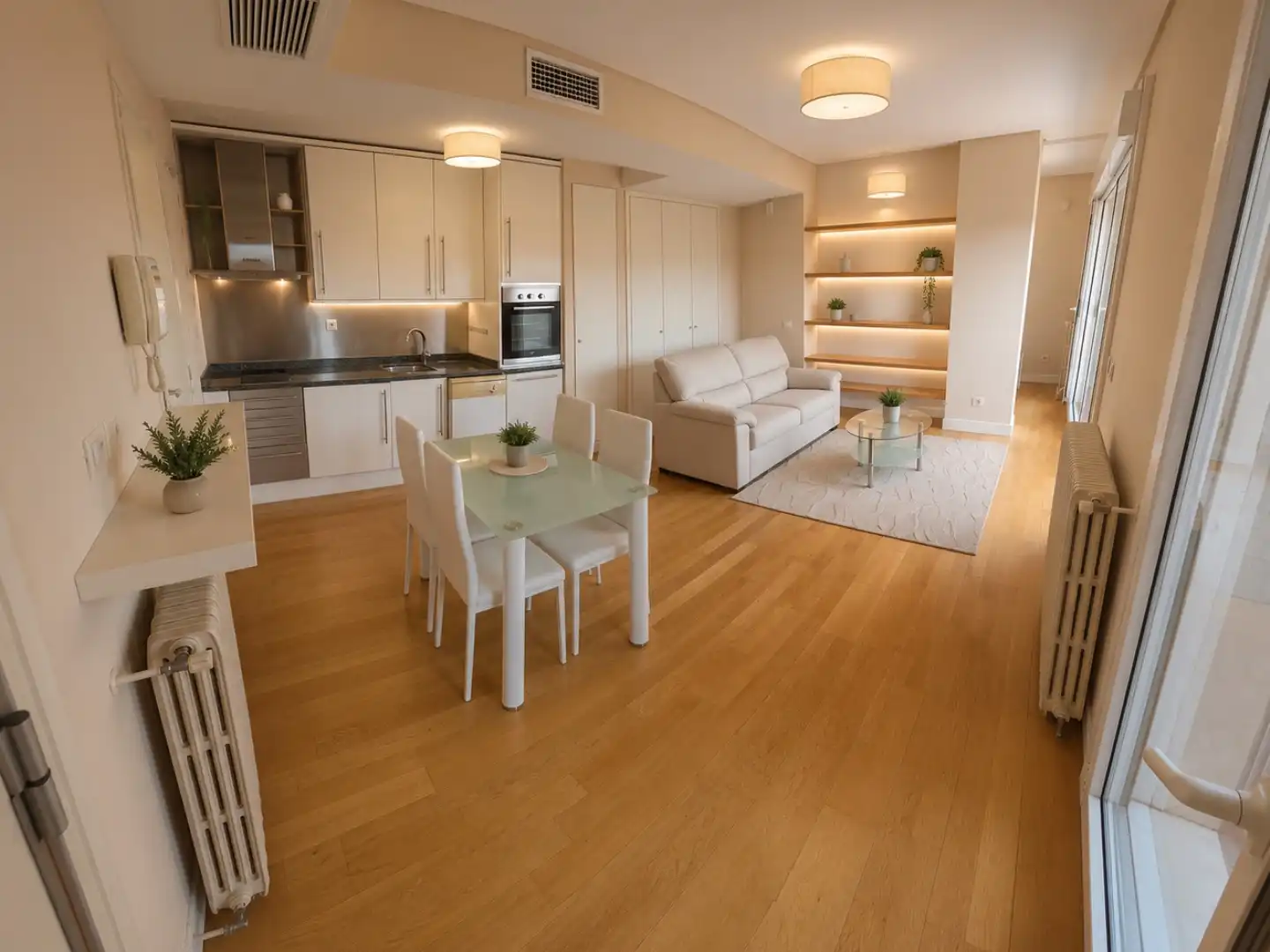 Sala de estar de Ático de alquiler en Madrid con Aire acondicionado, Calefacción y Parquet