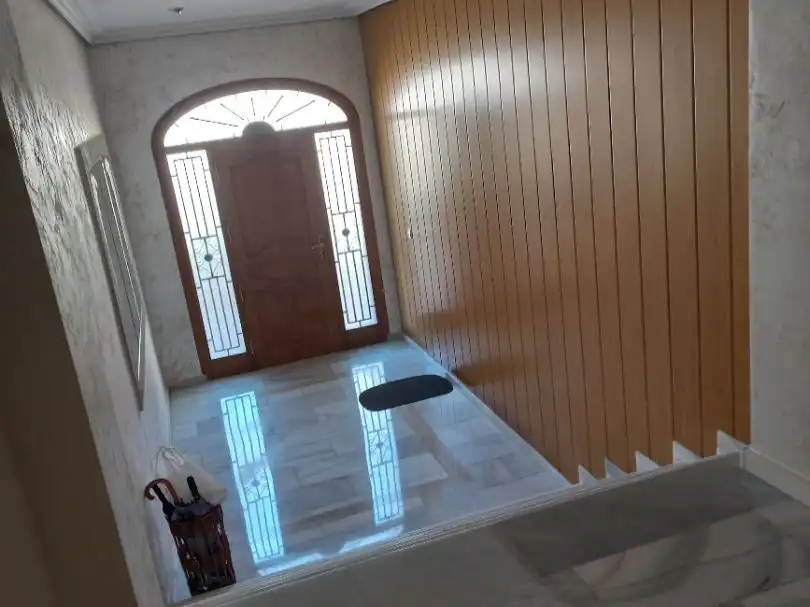 Casa adosada de alquiler en San Vicente del Raspeig / Sant Vicent del Raspeig con Aire acondicionado, Calefacción y Jardín privado