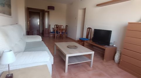 Foto 2 de Piso en venta en Escritor Francisco Rivero, 2, El Junquillo - Vistalegre, Utrera