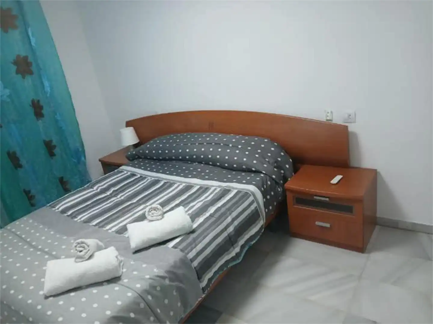 Habitación de Apartamento de alquiler en Roquetas de Mar con Amueblado