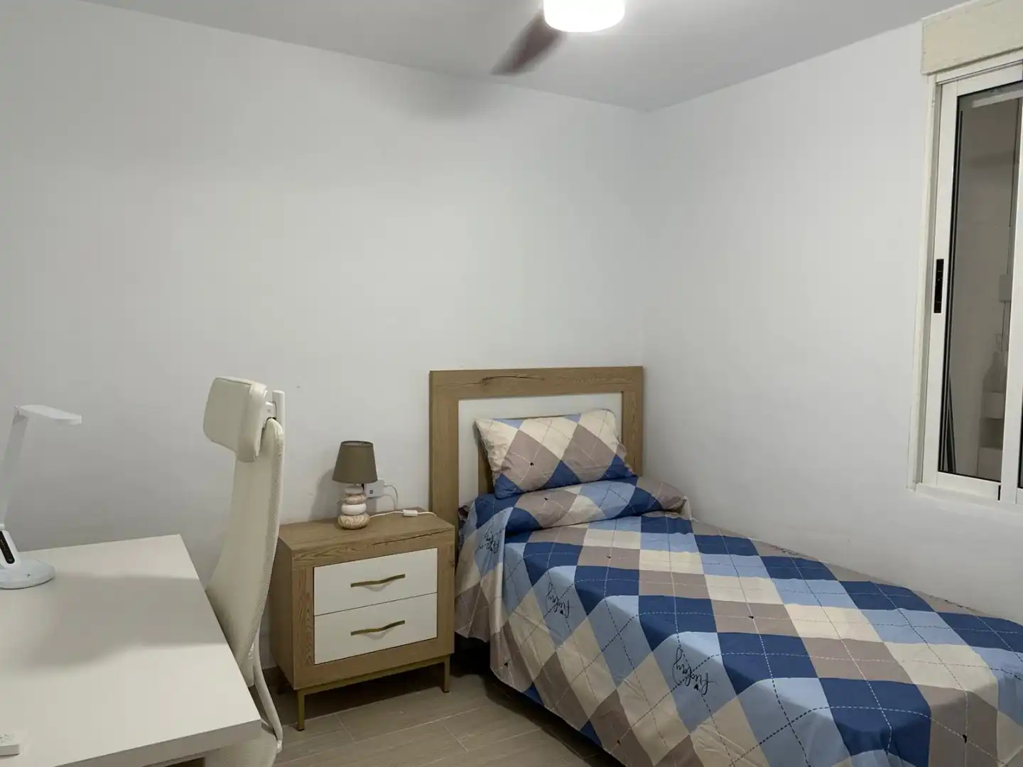 Bedroom of Flat for rent in Pilar de la Horadada  with Air Conditioner, Heating and Furnished